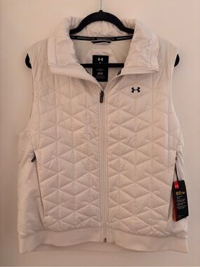 Under Armour Women’s White Quilted Insulated Vest